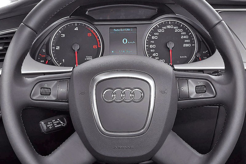 IAA Frankfurt 2007: Nowe Audi A4 z nowym silnikiem TDI (oficjalne informacje i zdjęcia)