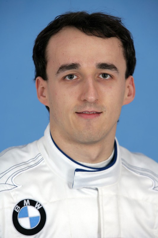 Formuła 1: Robert Kubica sprawdził nowy bolid BMW Sauber - F1.09 (fotogaleria)