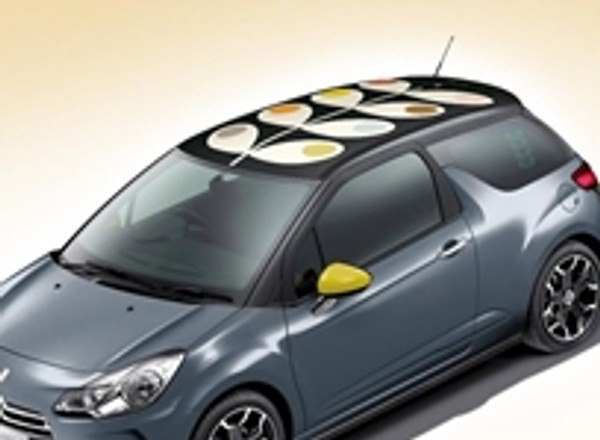 Citroen DS3 z kwiatkami tu i ówdzie