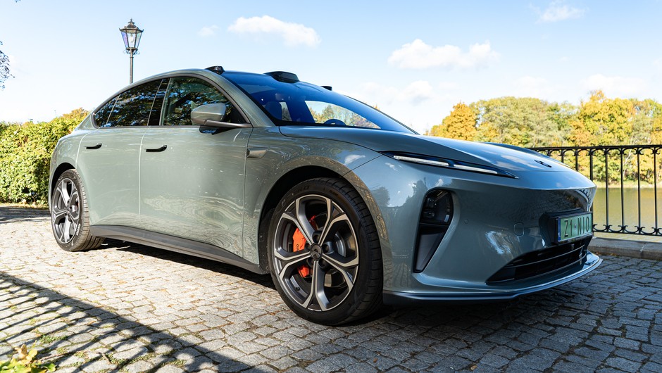 Nio ET5