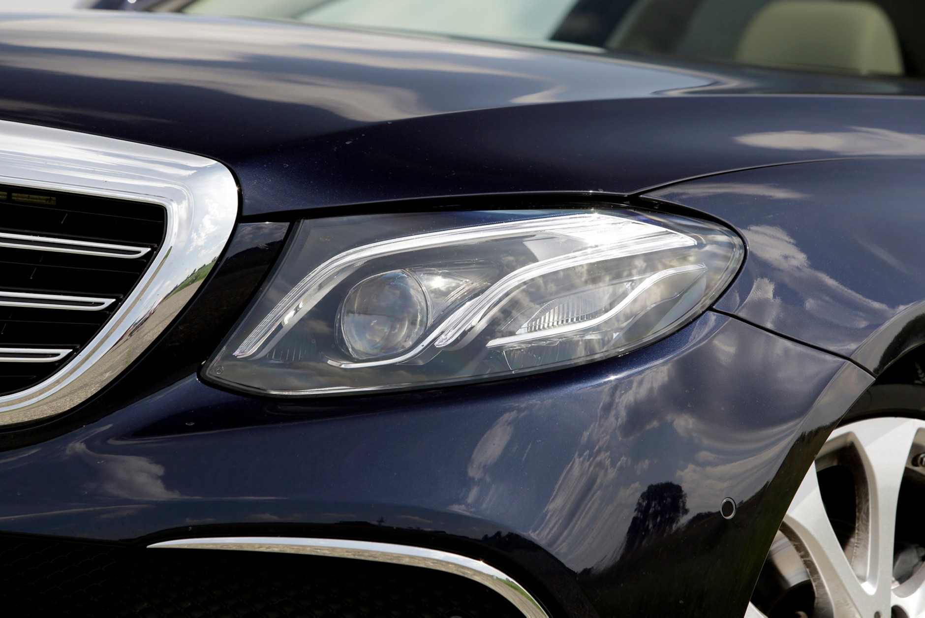 Reflektory i lampy LED