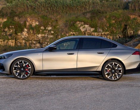 BMW i5