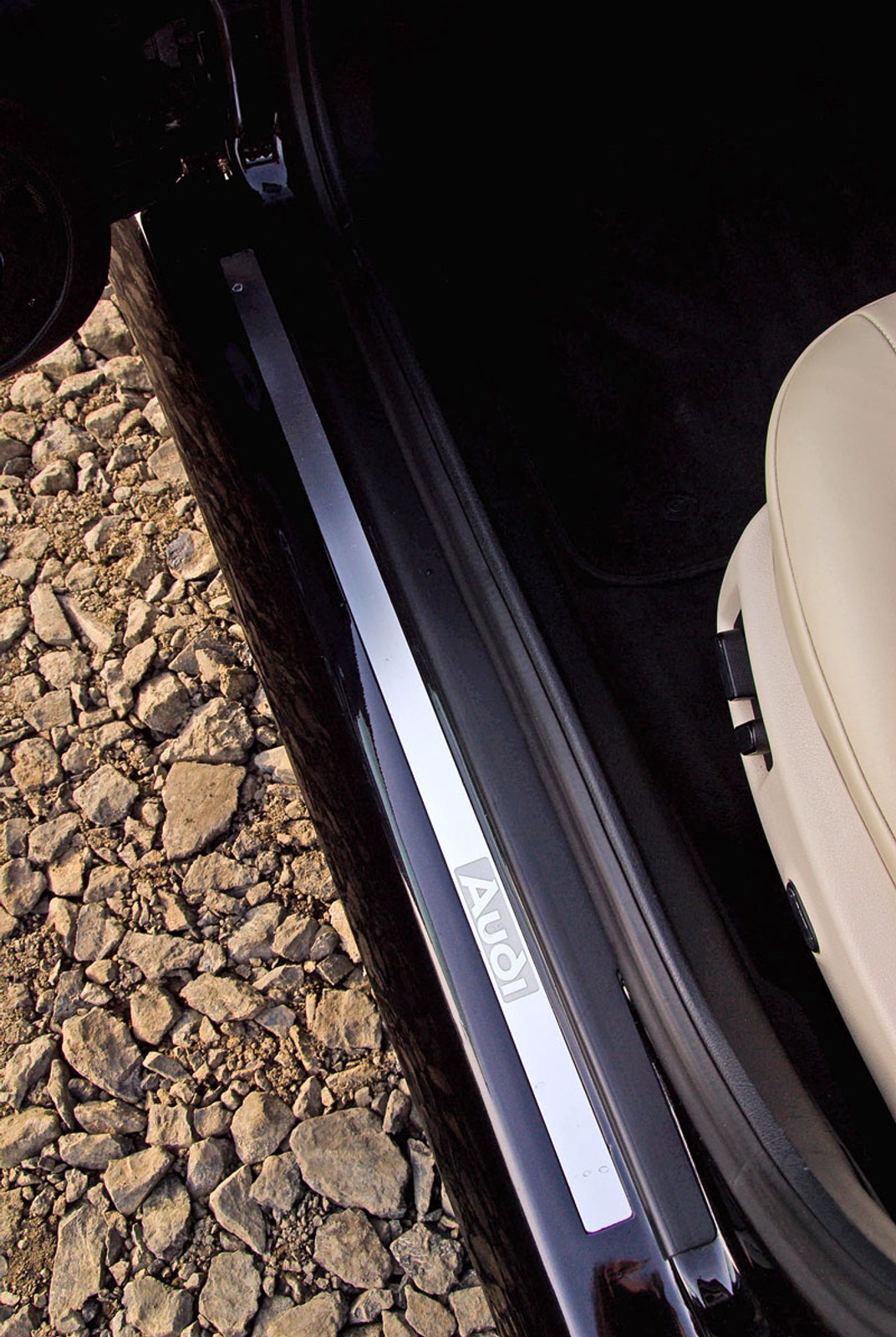 Garaż tunera: Audi A4 – dama w czerni