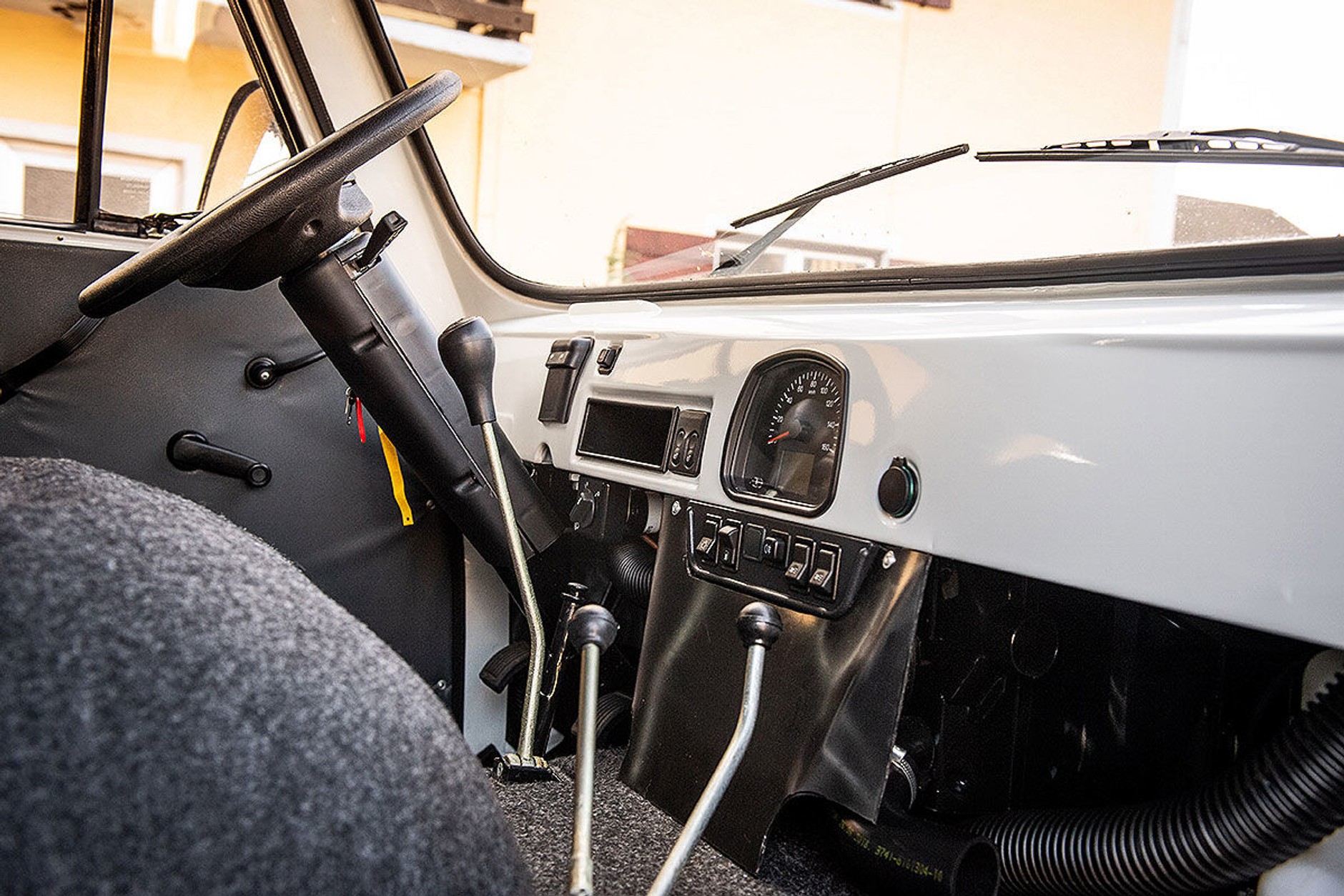 UAZ 452 Buchanka Bochenek