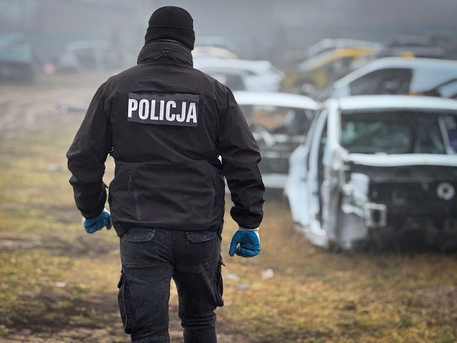 Akcja policji. Odzyskali i zabezpieczyli pojazdy o wartości niemal 3 mln zł