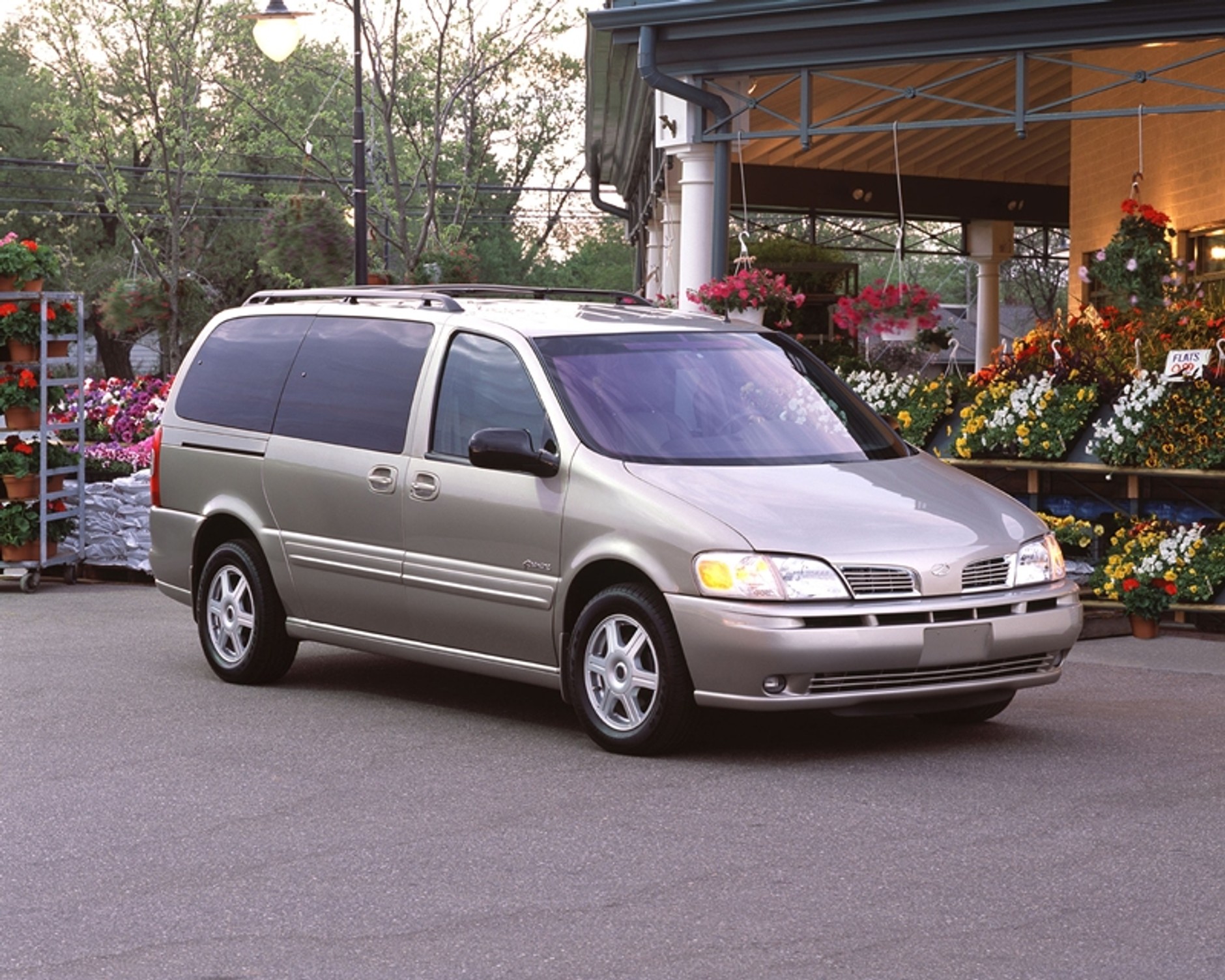 Chcesz, by ta policjantka sprawdziła ci dokumenty?