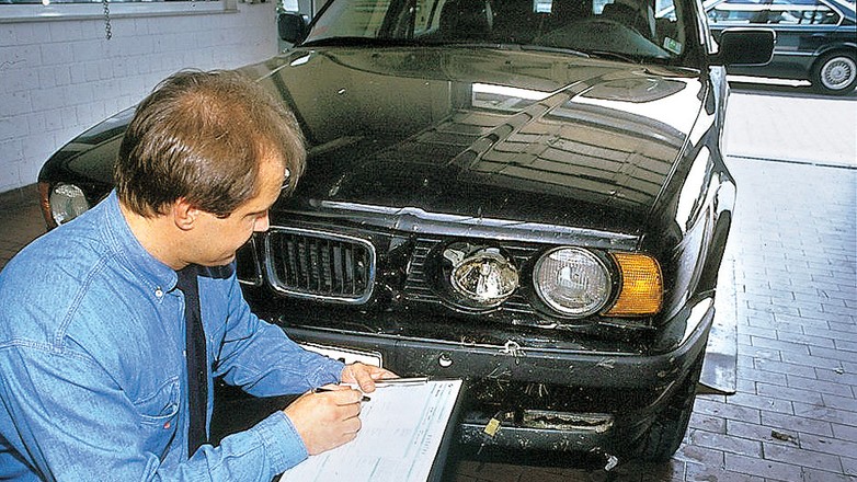 Kradzież samochodu - radzimy jak przed nią się zabezpieczyć