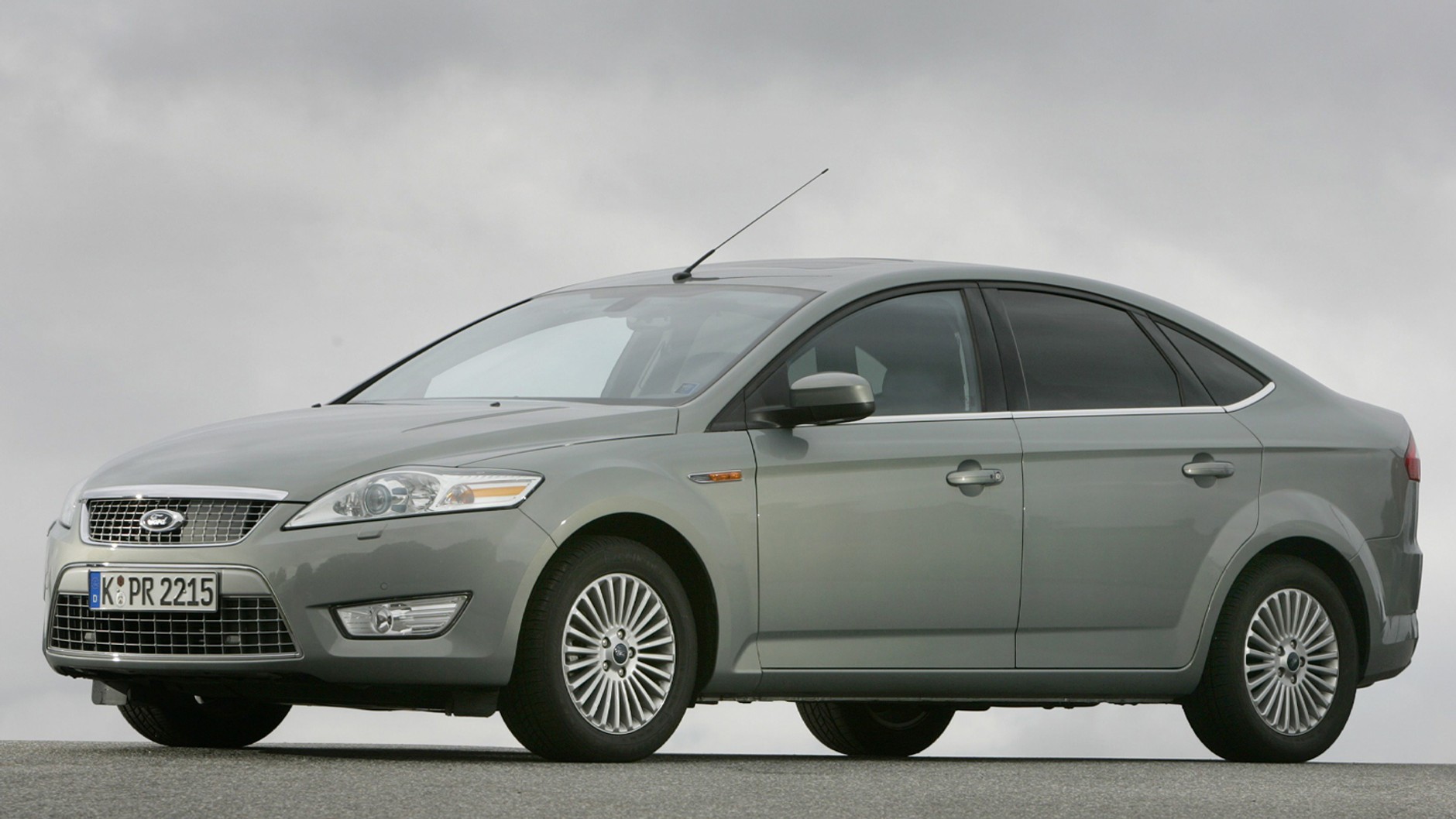 Peugeot 407 (2004-11) - konkurent