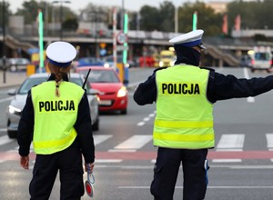 Nowa akcja policji wciąż trwa. Skupiają się na mandacie 500 zł i 12 pkt karnych