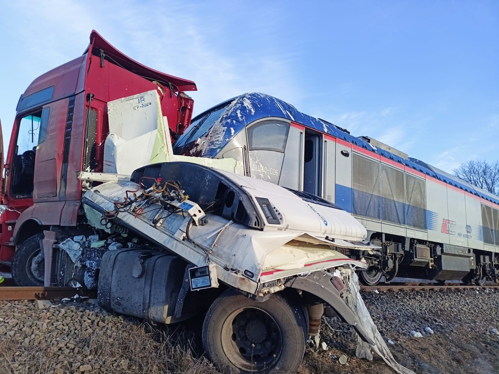 W niektórych wypadkach (np. z udziałem pociągu) da się przekroczyć sumę gwarancyjną