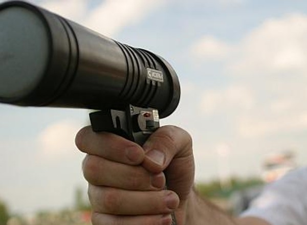 Policja wyjaśnia jak prawidłowo korzystać z radaru Iskra