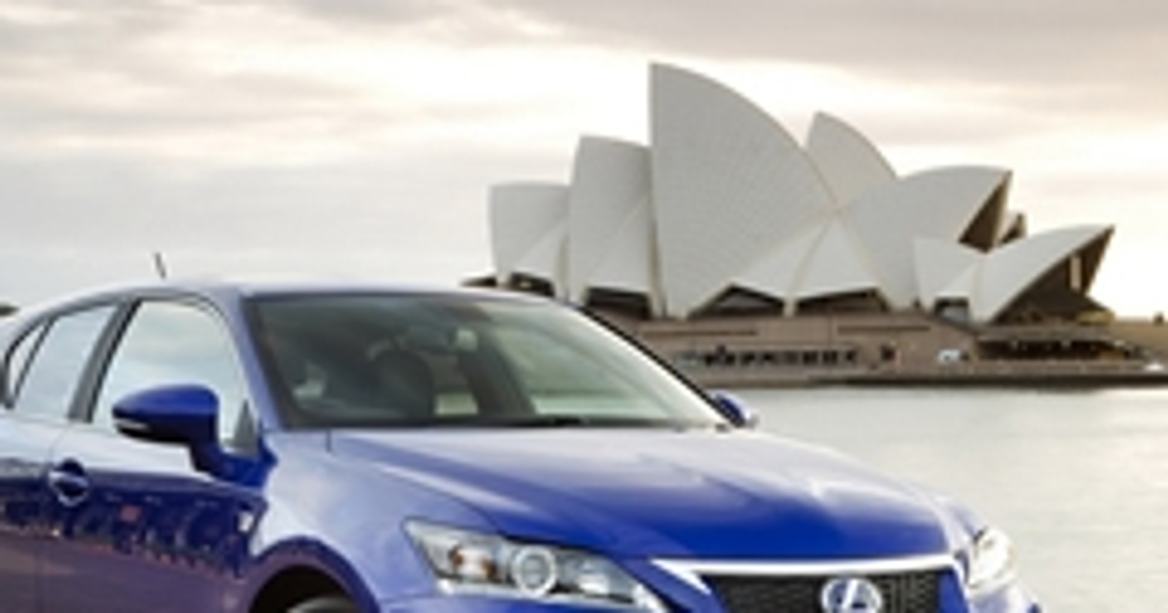 Lexus CT200h F-Sport – po kiego grzyba go pokazali? 