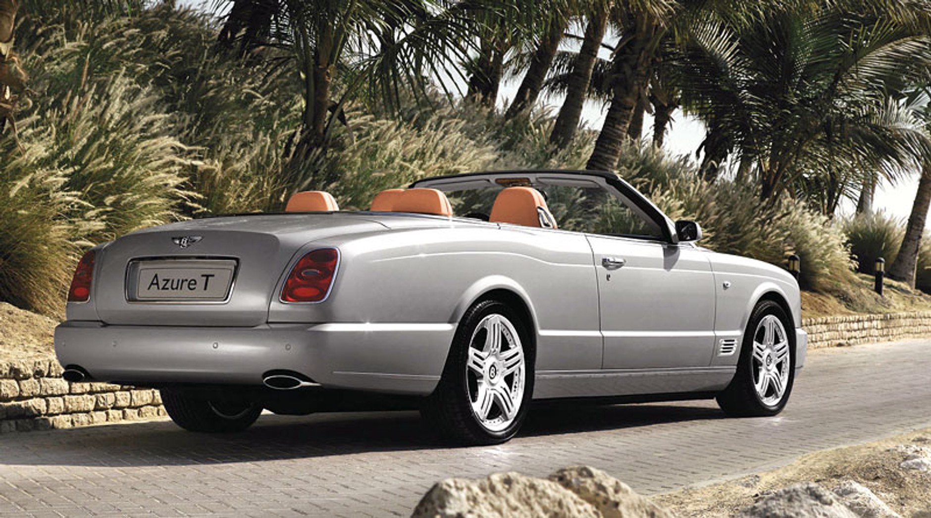 Bentley Azure T: najmocniejszy kabriolet z Crewe (507 KM i 1000 Nm)