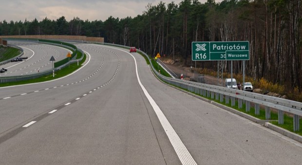 Mieszkańcy dopominają się ekranów akustycznych przy Południowej Obwodnicy Warszawy