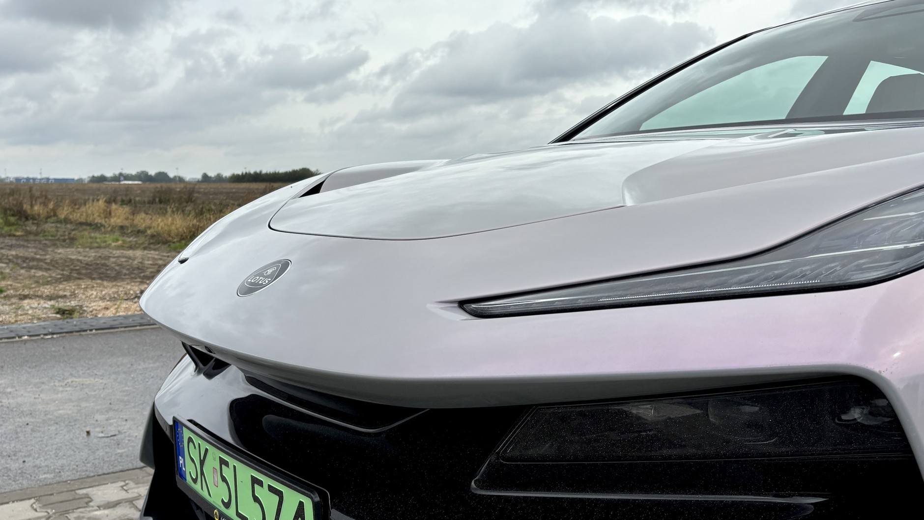 Lotus oficjalnie w Polsce
