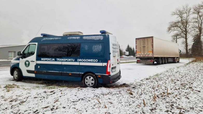 Dwaj kierowcy popełnili takie samo wykroczenie. Jeden z nich przez kilka miesięcy odpocznie od prowadzenia pojazdów