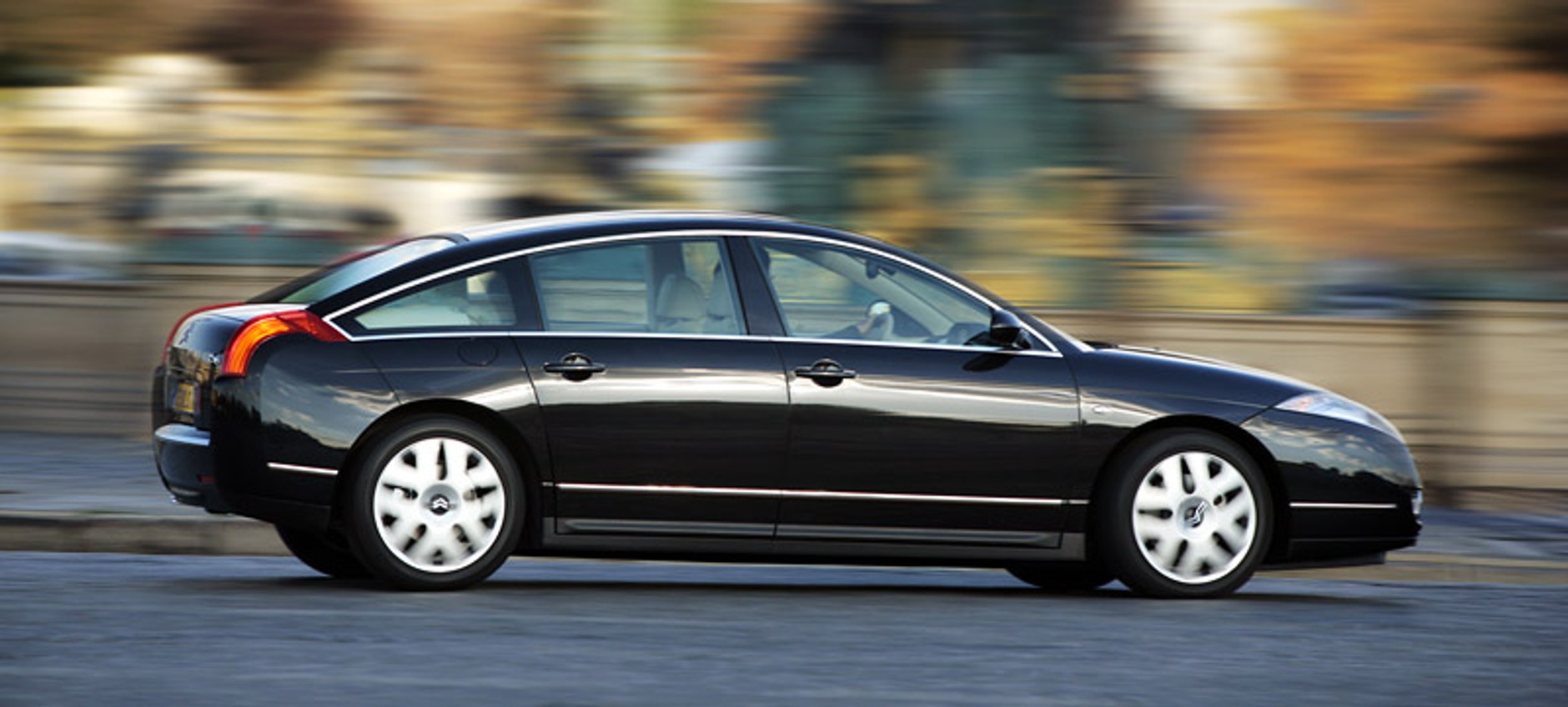 Citroen C6: automat również dla 4-cylindrowego 2,2 HDI (170 KM)