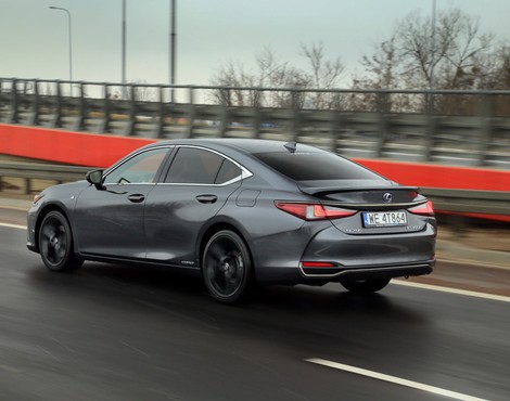 Lexus ES 300h