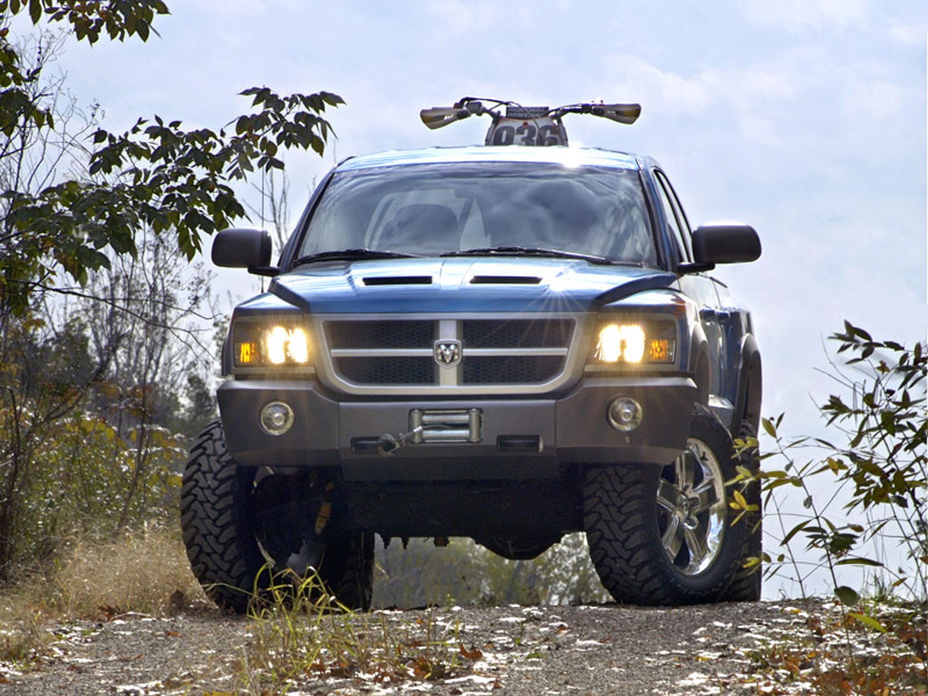 SEMA 2007: Dodge Dakota MX Warrior – transporter motocykli