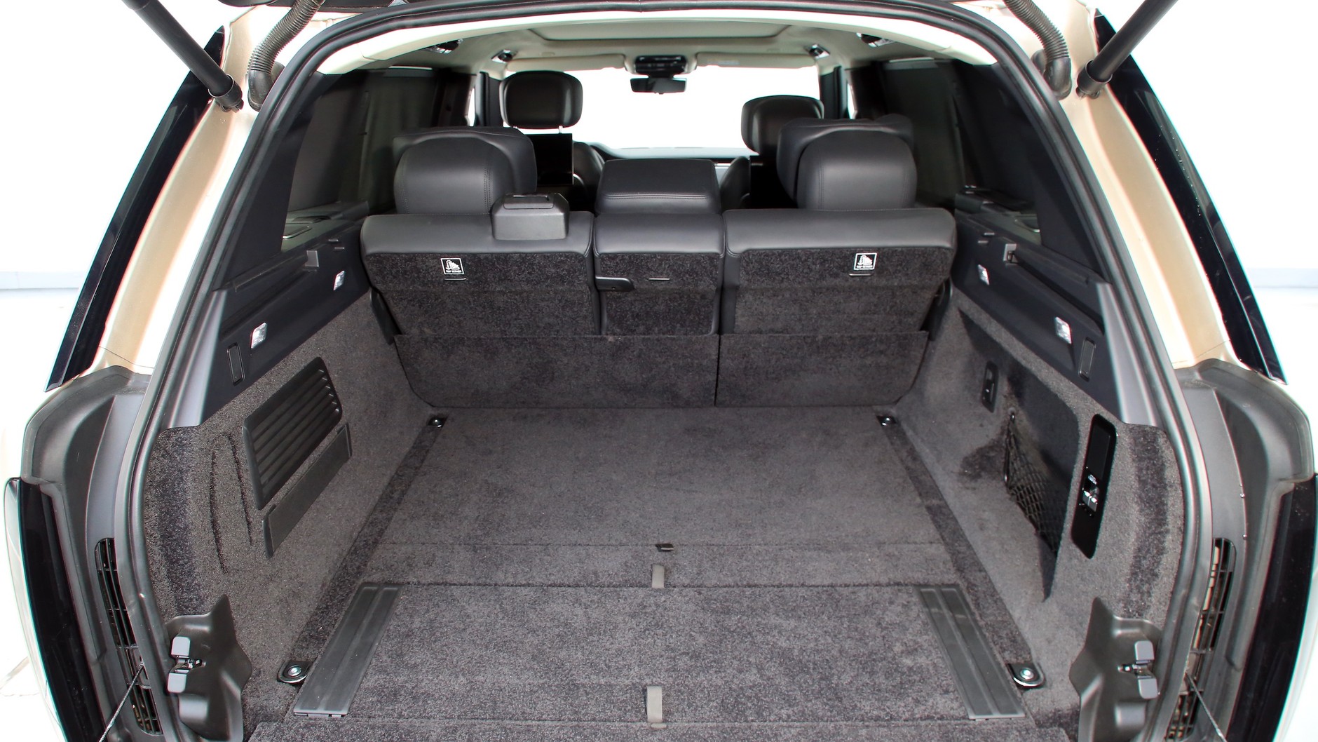 Range Rover LWB P530 First Edition (2022 r., 5. generacja)