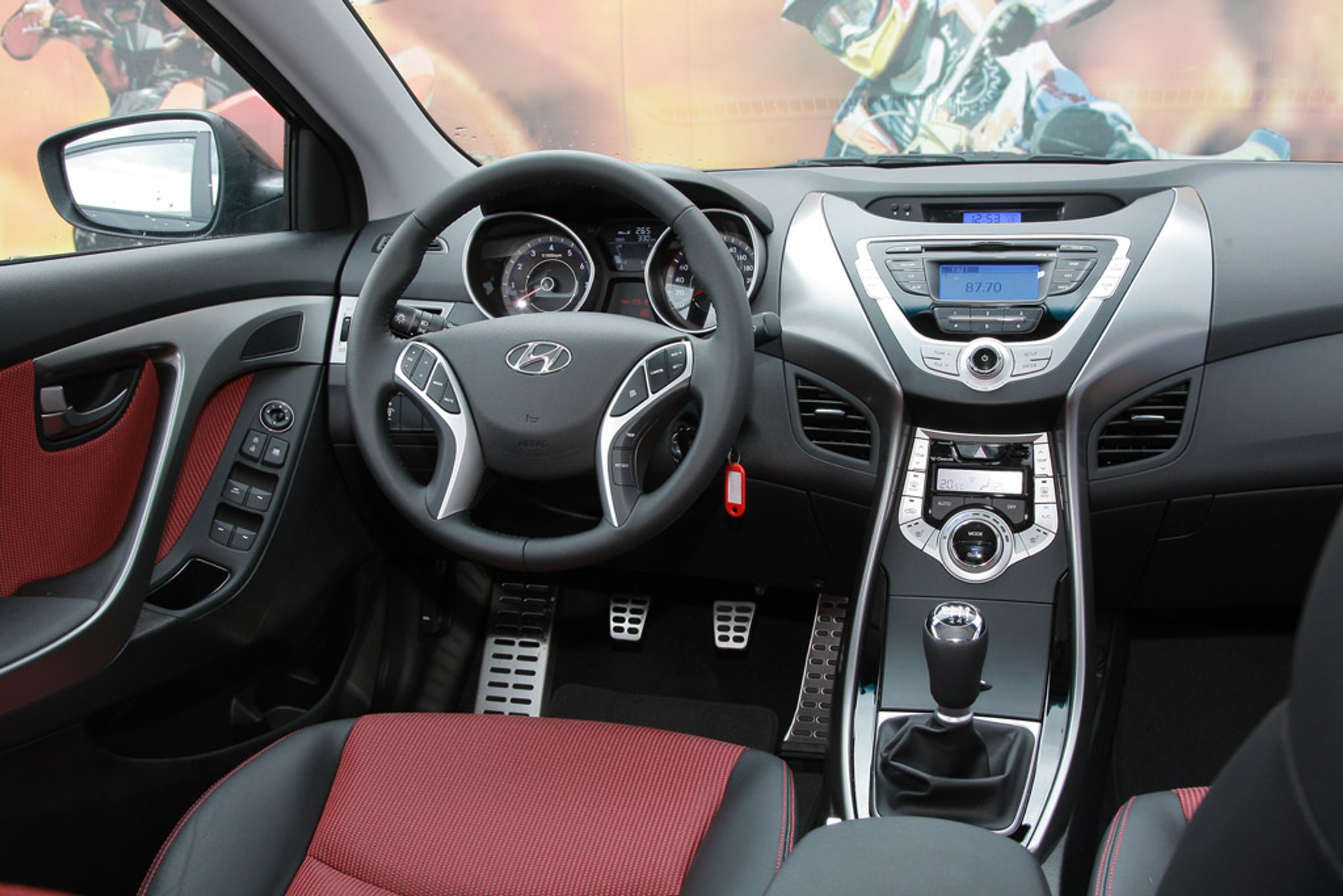 Nowy Hyundai Elantra: czy powrót po latach może być udany