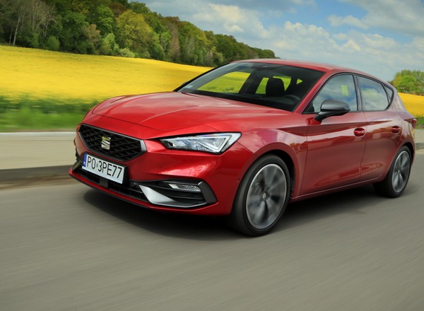 Nowy Seat Leon - nowocześniejszy niż poprzednik, ale czy lepszy?