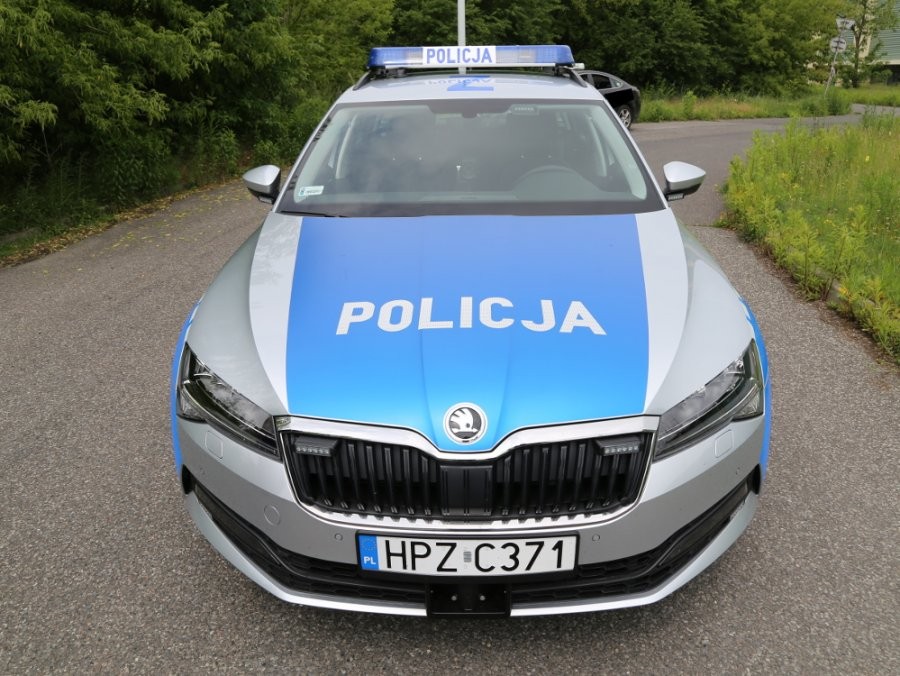 To nad napisem "Policja" pojawi się gwiazda i nowe hasło