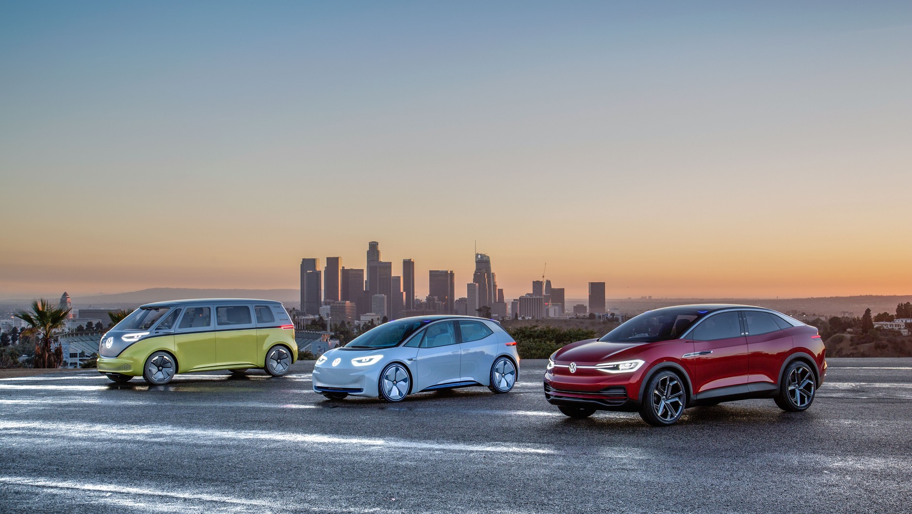 Rodzina elektryków VW ID w komplecie. ID Crozz ma być jako pierwszy, który pojawi się w sprzedaży
