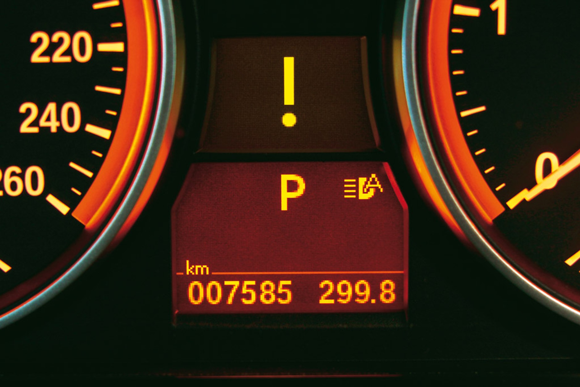 Elektroniczne systemy w aucie, czy naprawdę ich potrzebujemy?