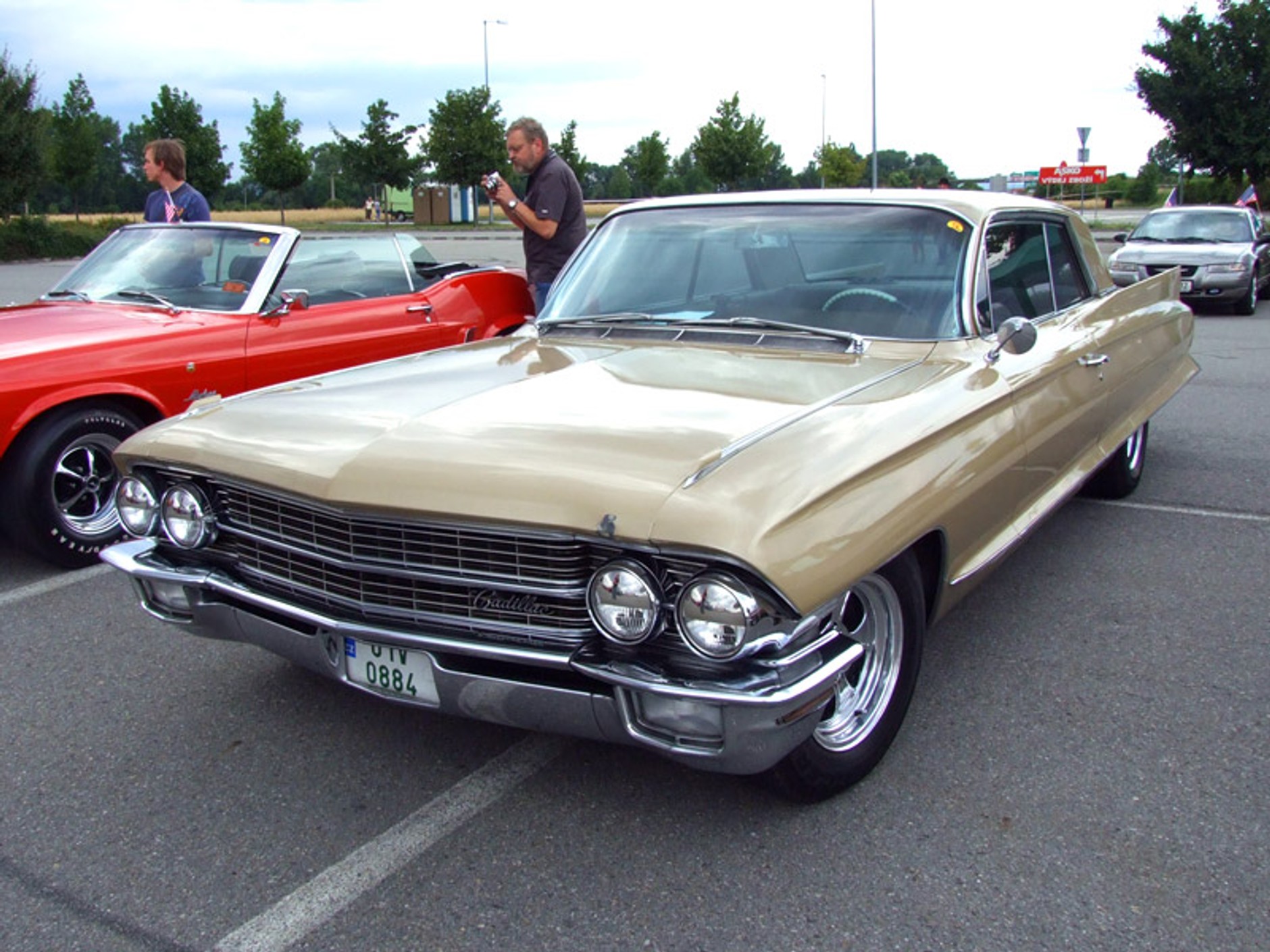 Zlot samochodów amerykańskich w Brnie (fotogaleria)