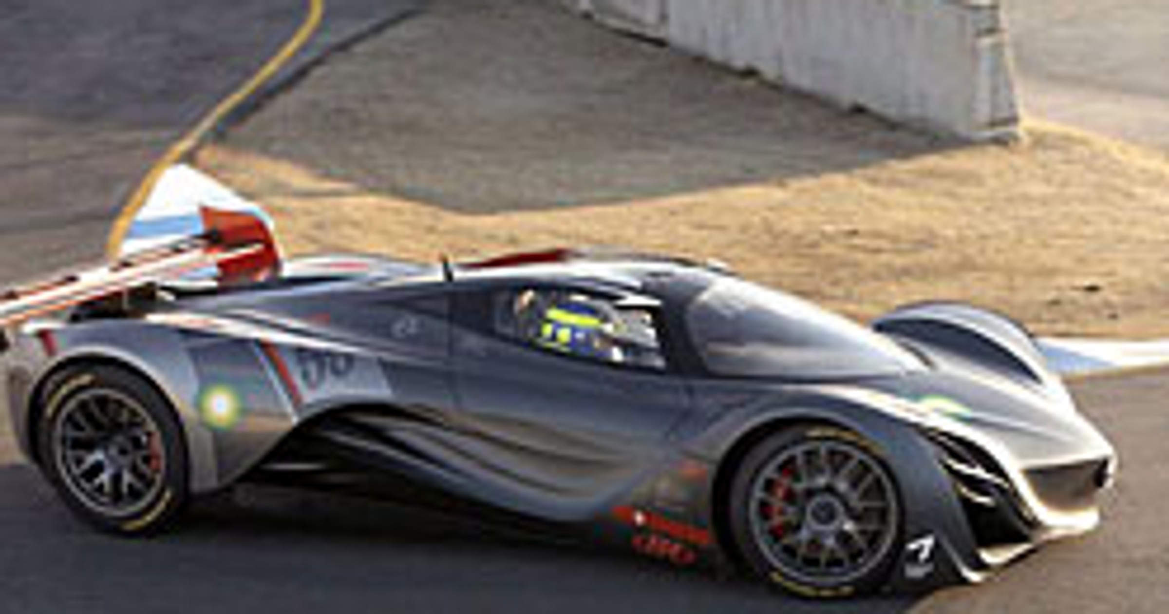 Mazda Furai Concept: studium z silnikiem Wankla na torze (nowe zdjęcia)