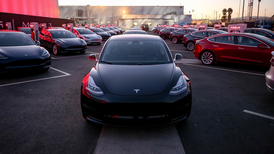 Tesla Model 3 – zrewolucjonizuje rynek?
