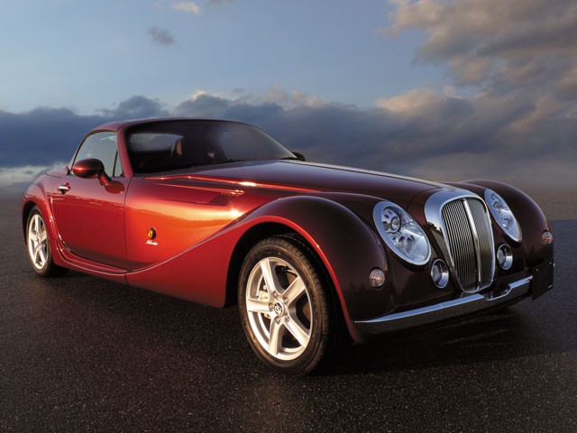 Mitsuoka Himiko – brytyjski styl z japońską techniką