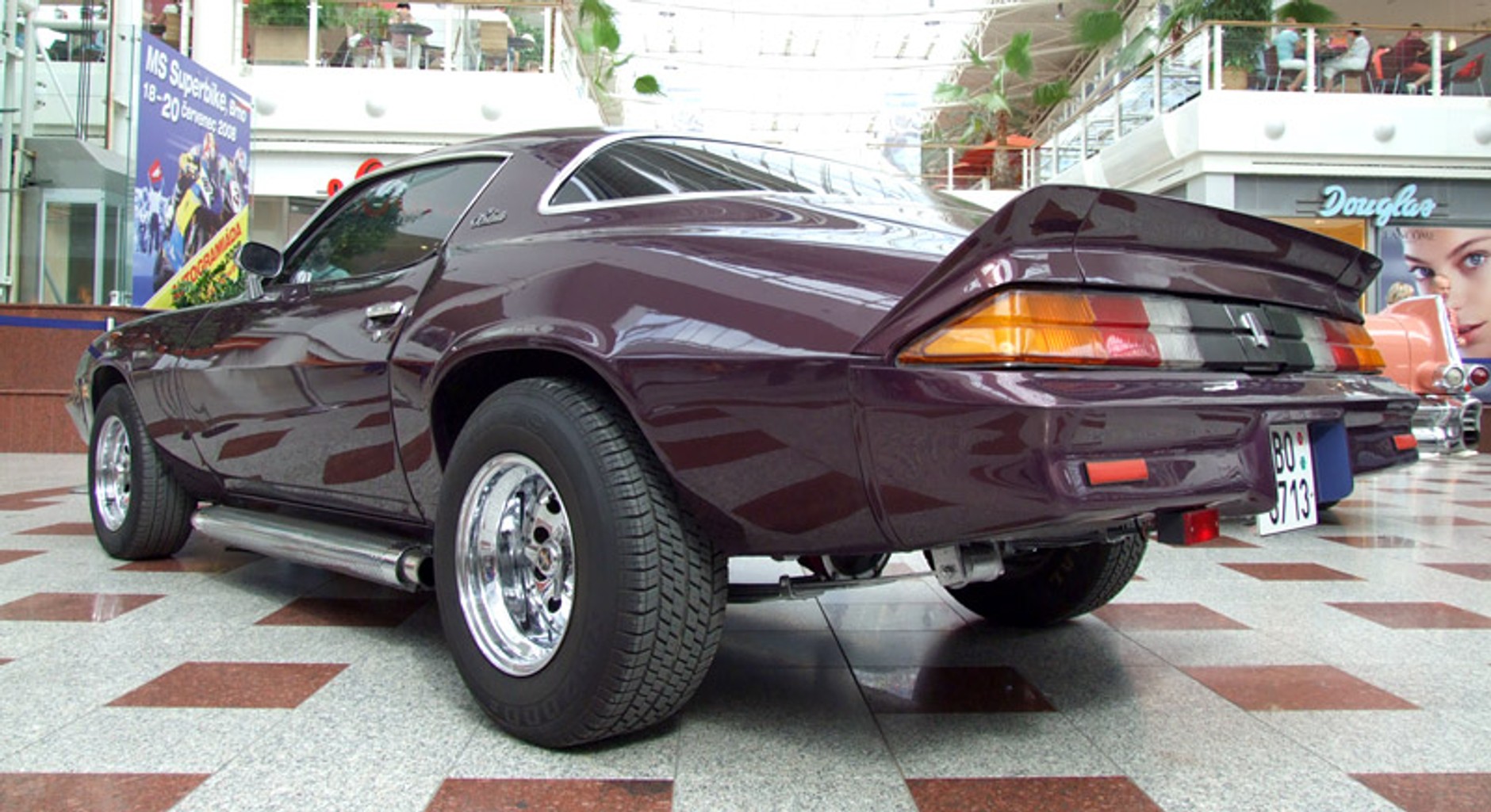 Zlot samochodów amerykańskich w Brnie (fotogaleria)