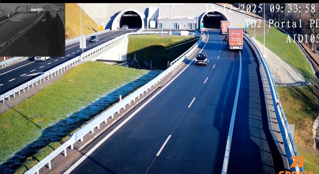 Kierowca Opla zawrócił przed tunelem na drodze S1. Ogromne zagrożenie