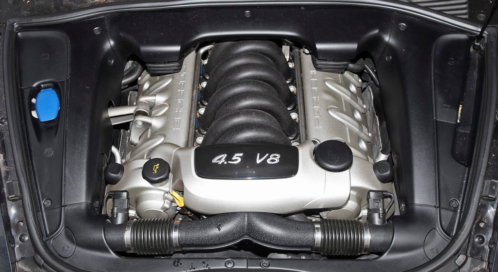 Porsche, silnik V8 4.5