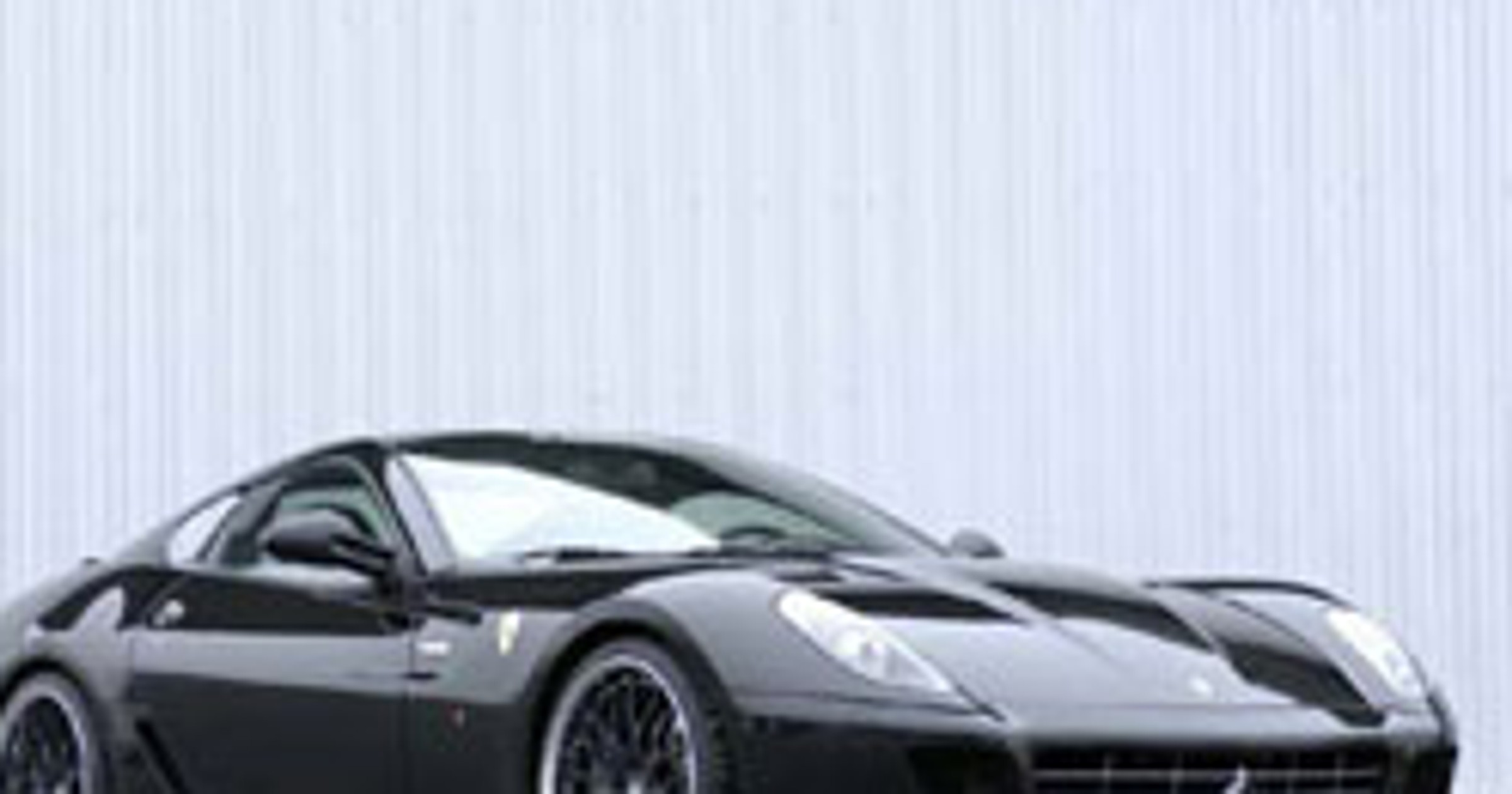 Hamann 599 GTB: stado dzikich mustangów