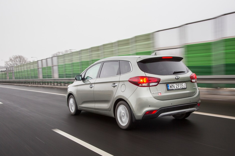 Kia Carnes 1.7 CRDi aut.