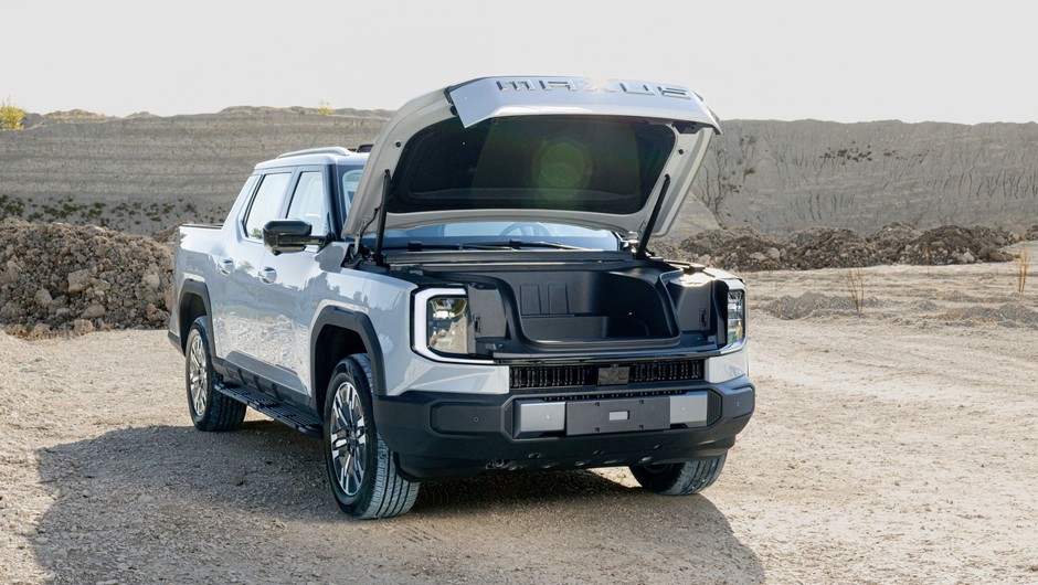 Maxus eTerron 9 prezentuje "frunk" dumnie niczym Tesla Cybertruck