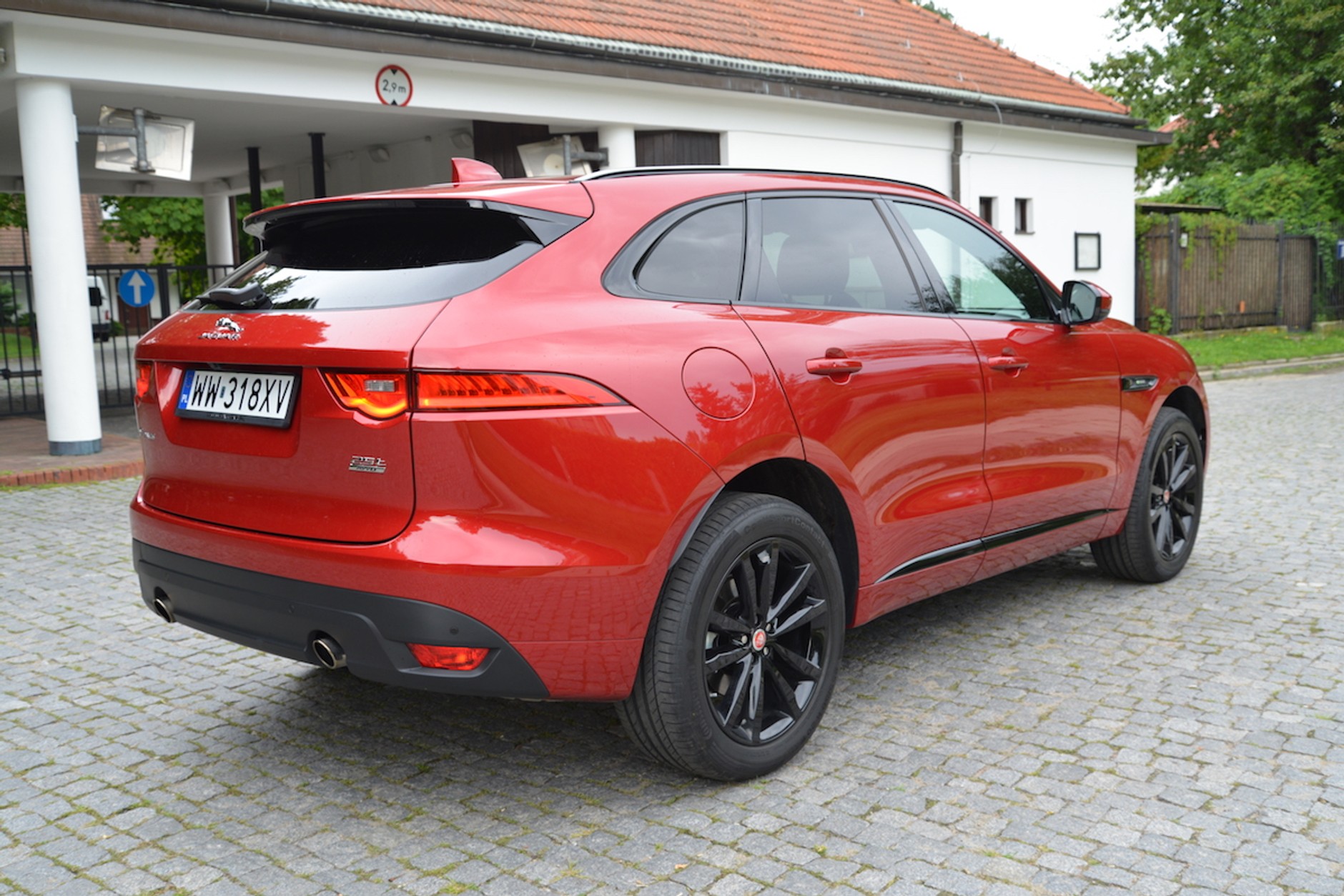 Jaguar F-Pace 25t R-Sport