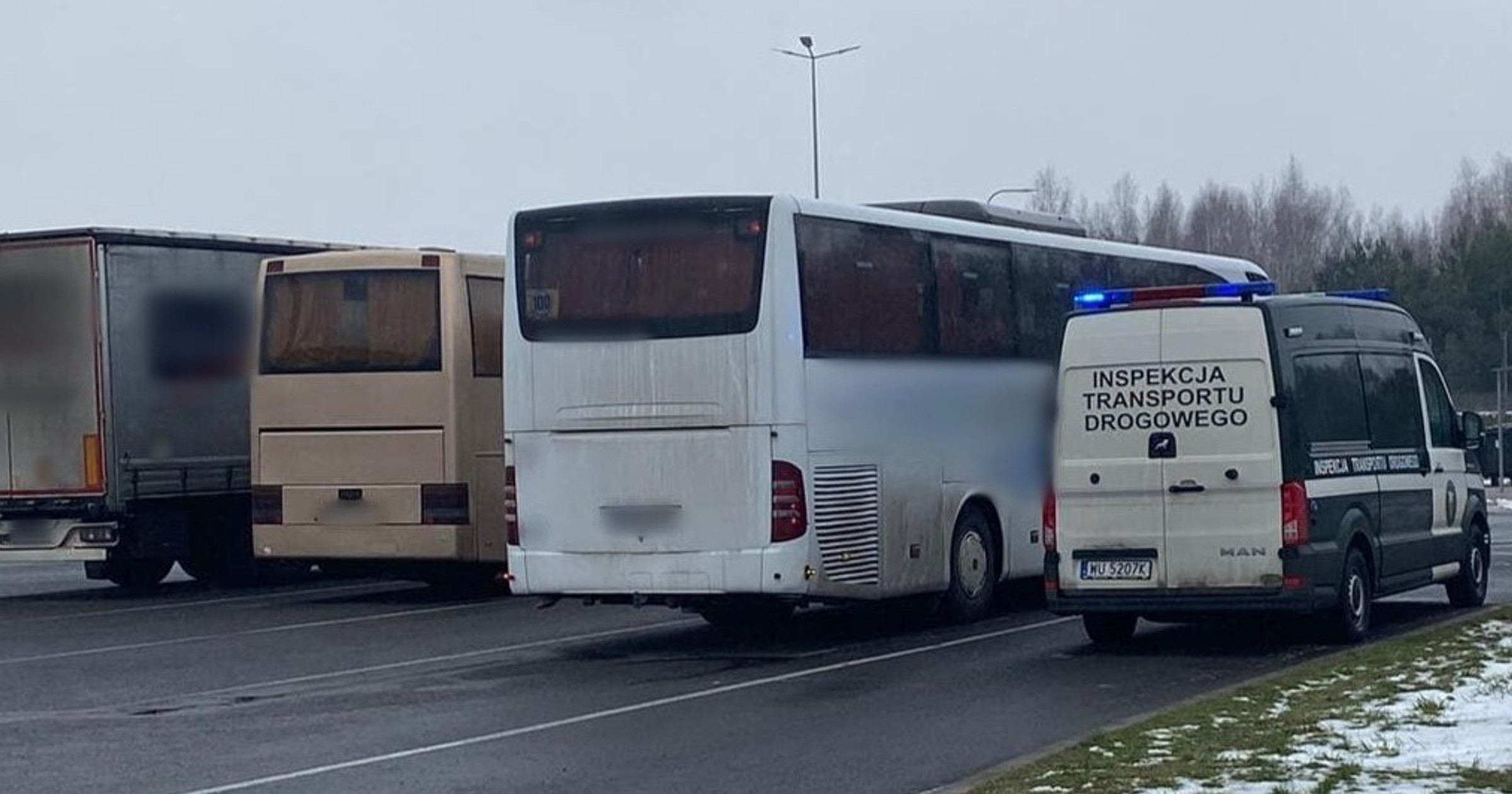 ITD zatrzymała niesprawny autokar, który przewoził dzieci