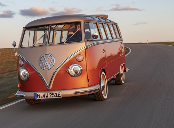 Volkswagen e-Bulli - przerób klasyka na elektryka
