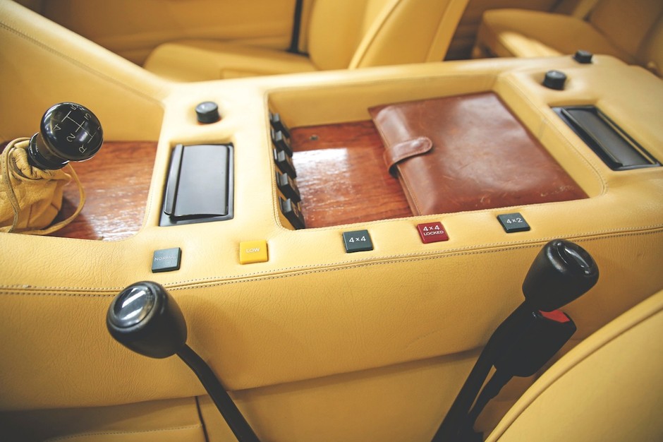 Lamborghini LM002