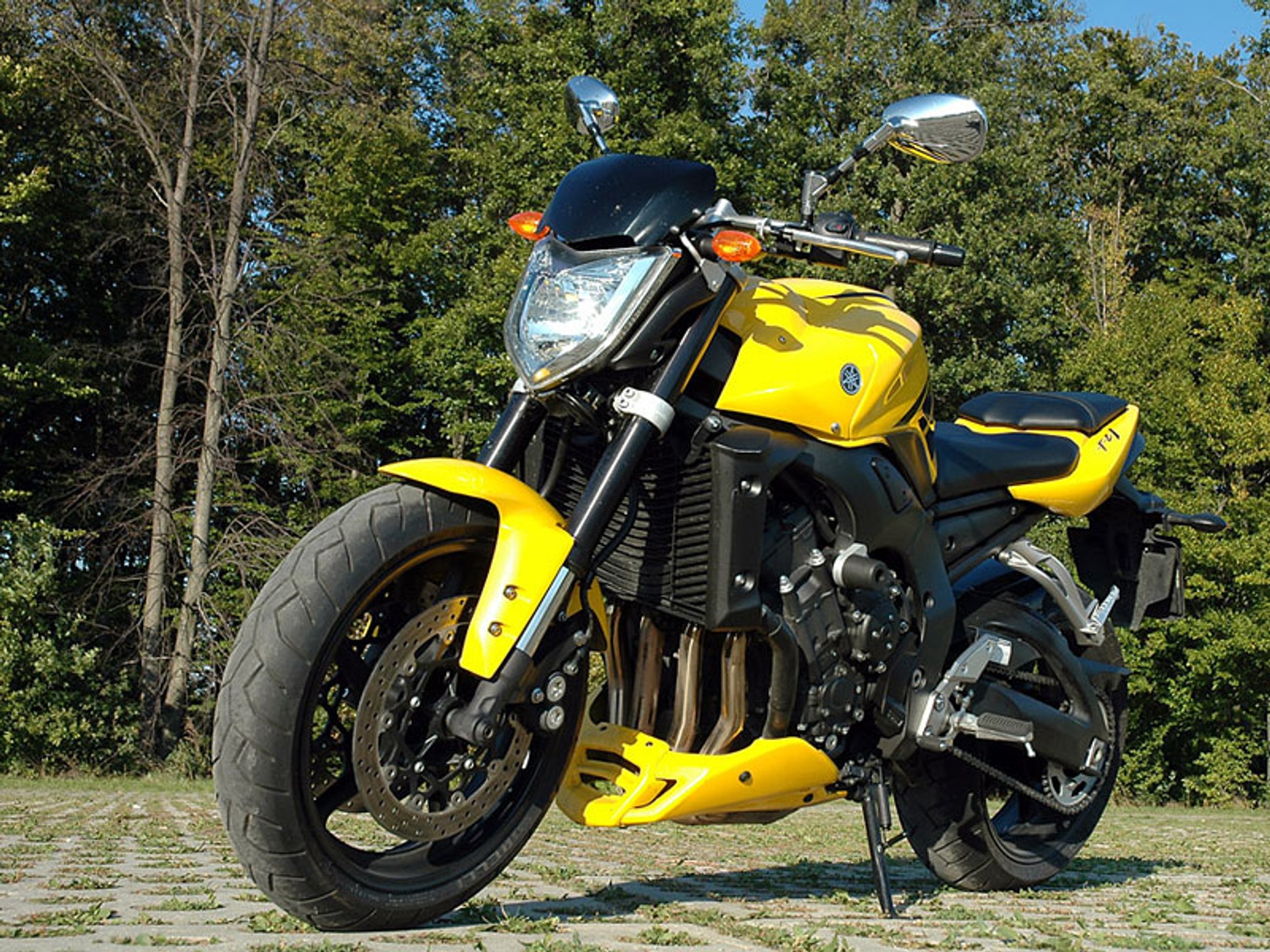 KTM 990 SuperDuke vs. Yamaha FZ1 (test porównawczy)