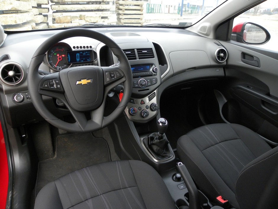 Chevrolet Aveo 5d: Na podbój miasta