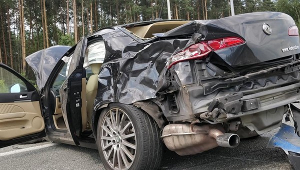 Pijany kierowca musi sam pokryć koszty wypadku