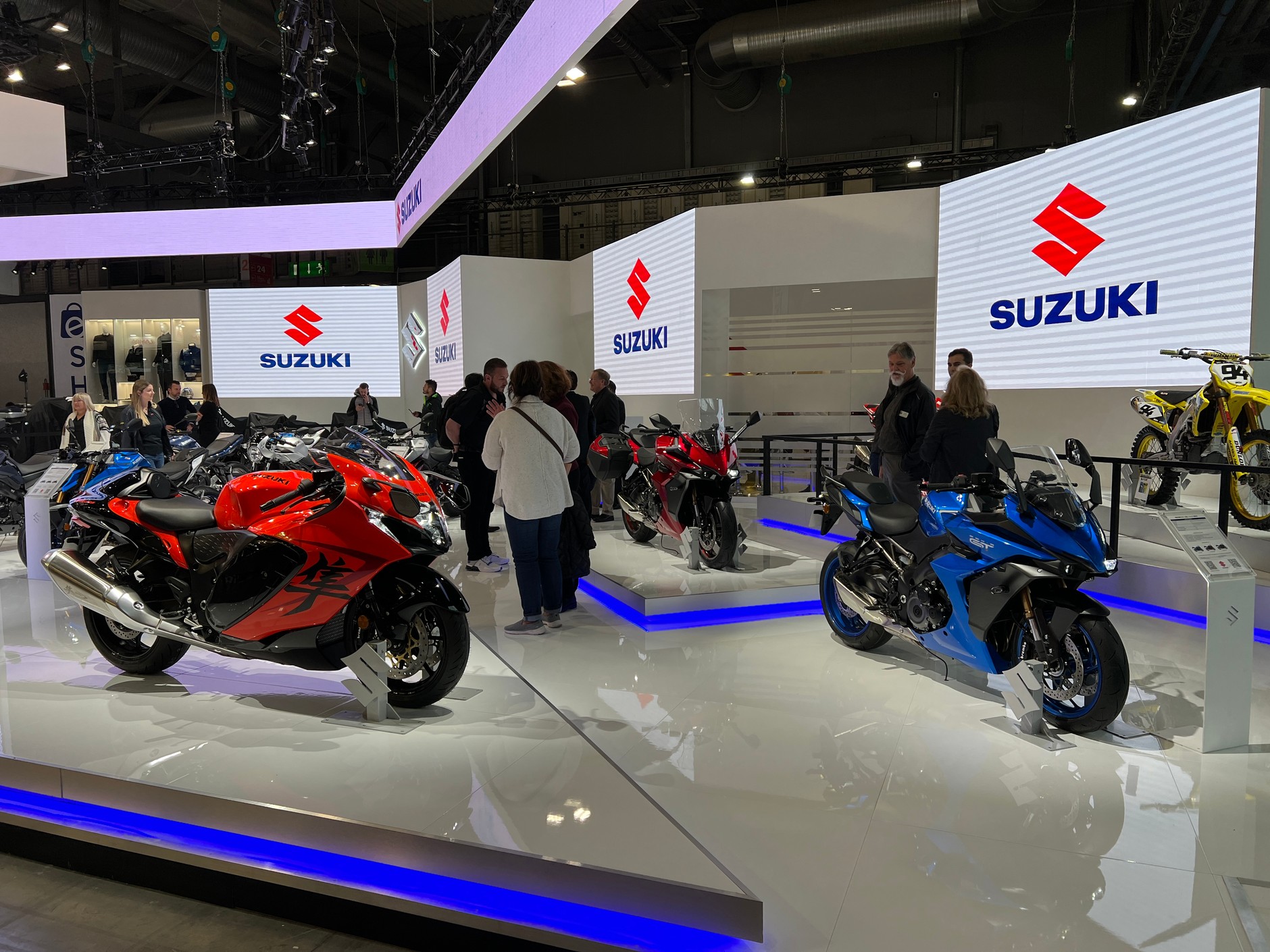 Wystawa motocyklowa EICMA 23
