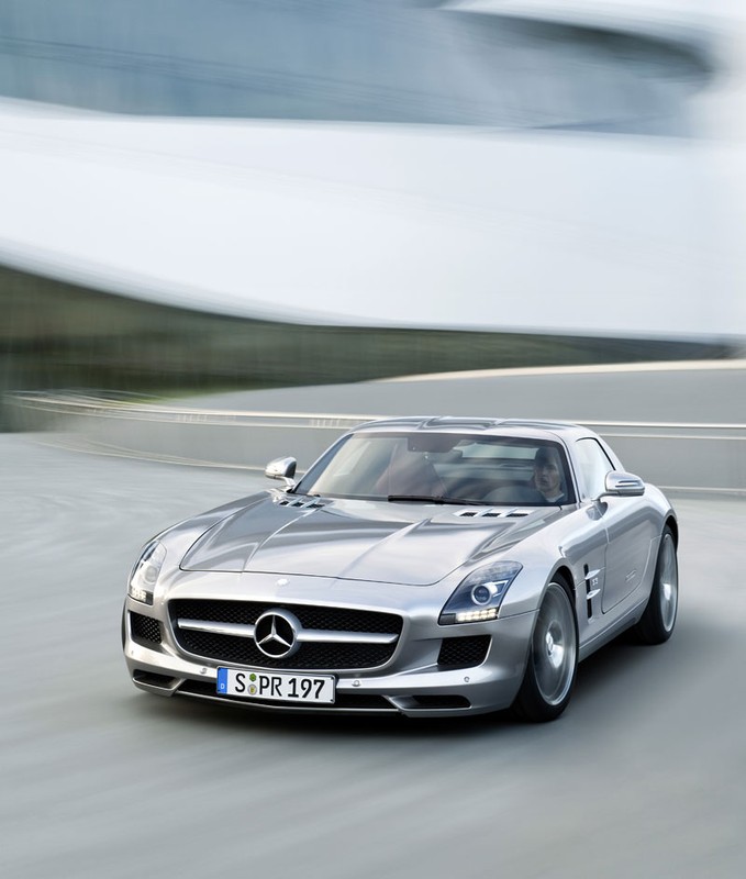 Mercedes-Benz SLS: już do kupienia za 725 tys. zł