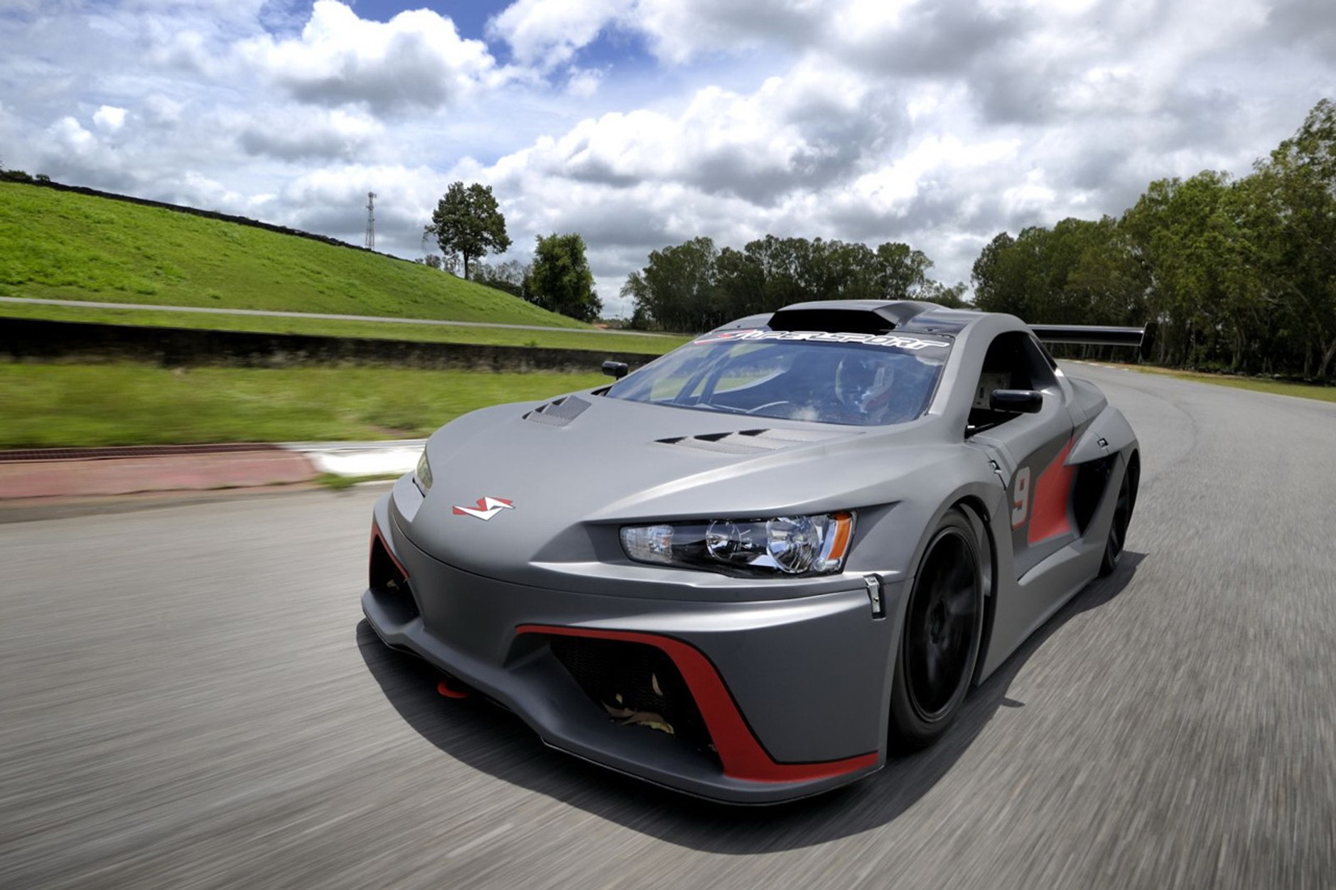 999 Motorsports Supersport