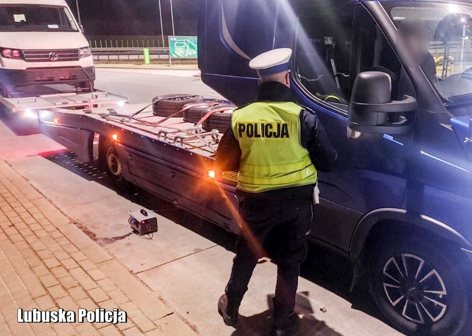 Policja na co dzień korzysta już ze specjalnych ambulansów